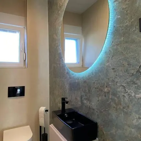 Apartment Luxury With Jacuzzi *