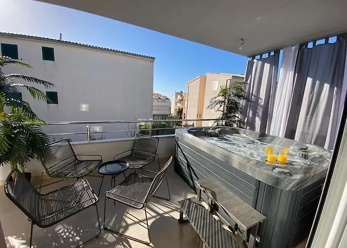 Apartamento Luxury With Jacuzzi